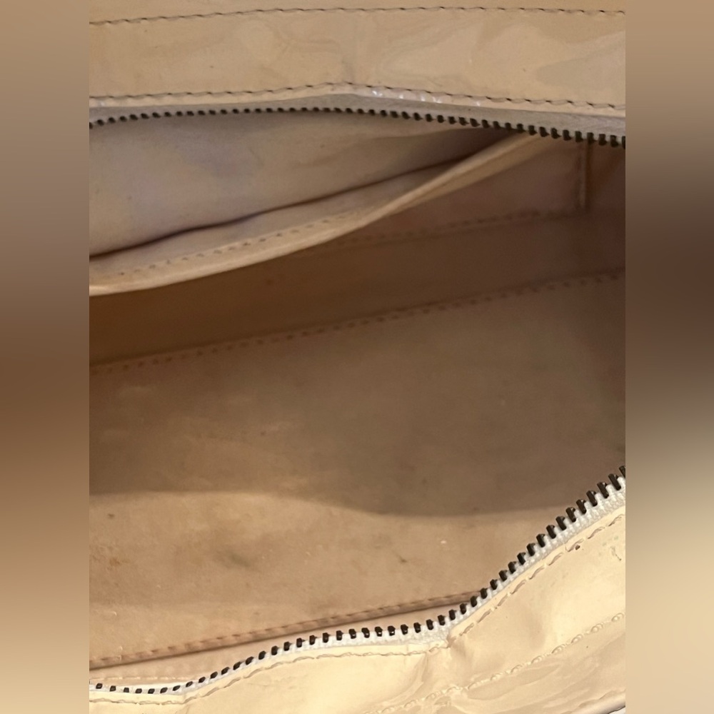 Authentic Gianni Versace Bag. Patent Leather. Made in Italy - Picture 8 of 15